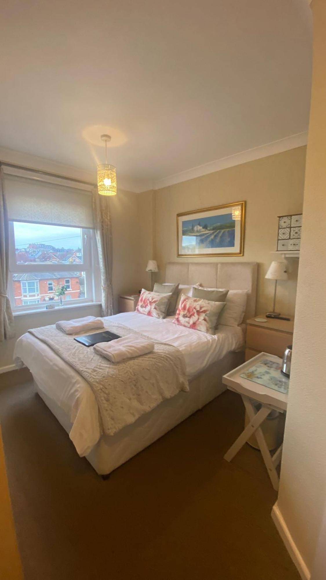 St John'S Guest House Weymouth Eksteriør bilde